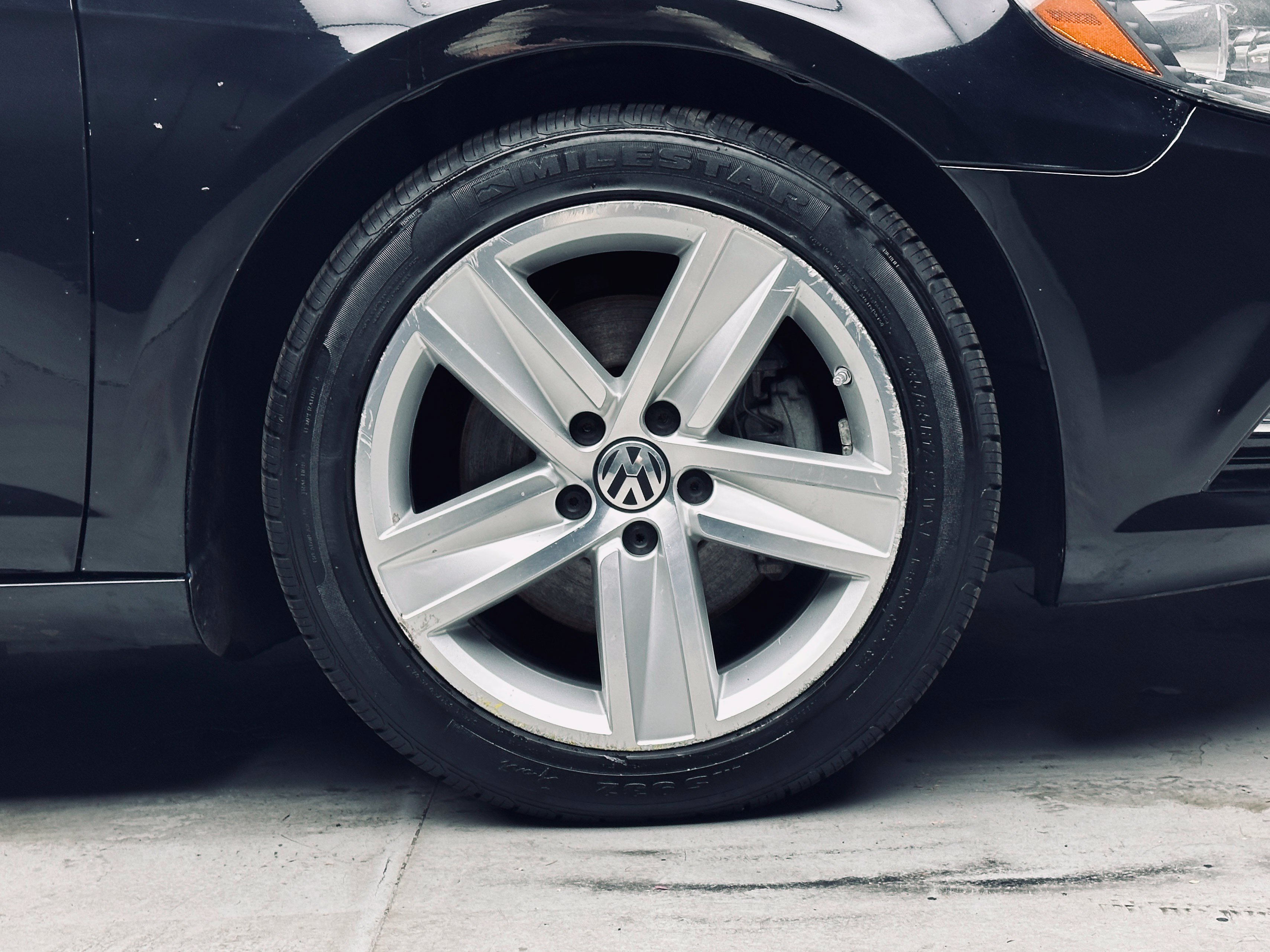 Used 2015 Volkswagen CC Sport FWD image 31