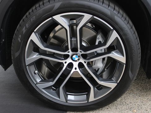 Used 2026 BMW X5 sDrive40i w/ Climate Comfort Package RWD image 12