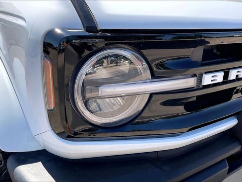 Used 2024 Ford Bronco Outer Banks AWD/4WD image 26