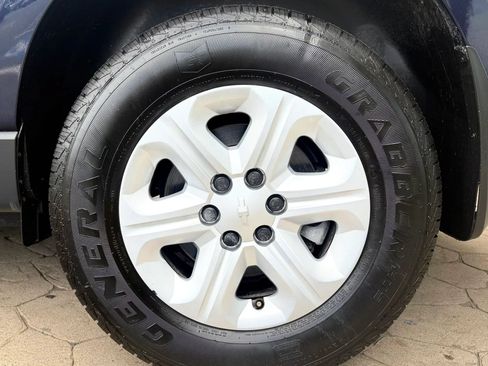 Used 2015 Chevrolet Traverse LS FWD image 43