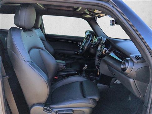 Used 2020 MINI Cooper S image 22