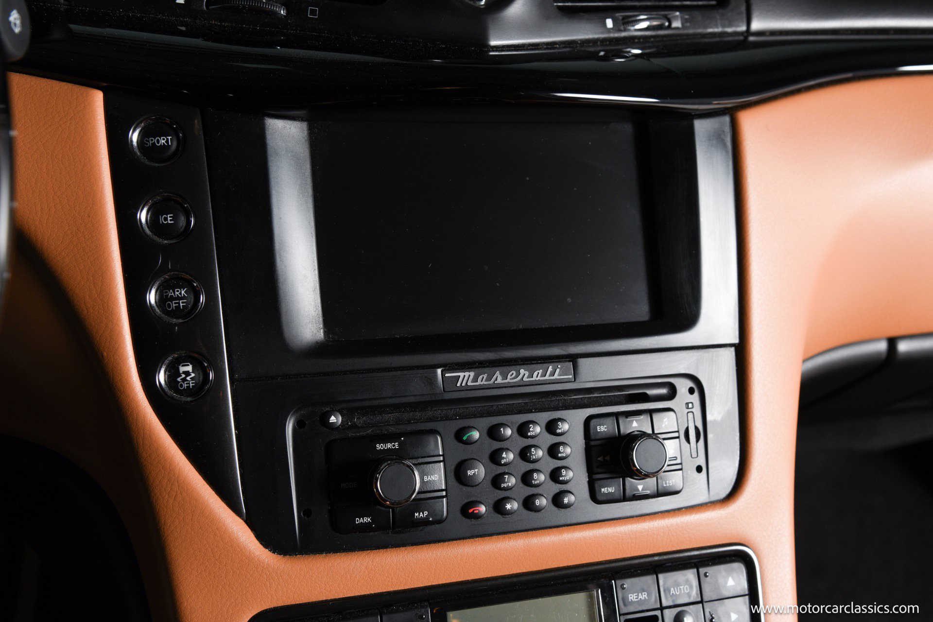 Used 2014 Maserati GranTurismo MC RWD image 35