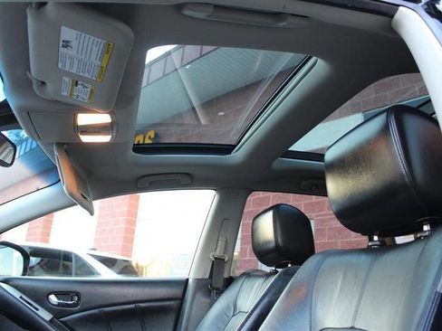 Used 2014 Nissan Murano SL w/ Navigation Package image 18