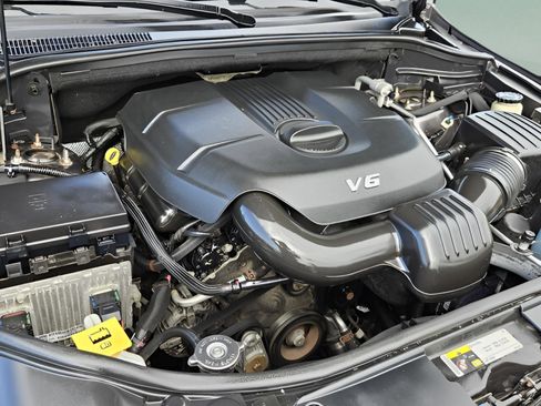 Used 2014 Jeep Grand Cherokee Limited image 24