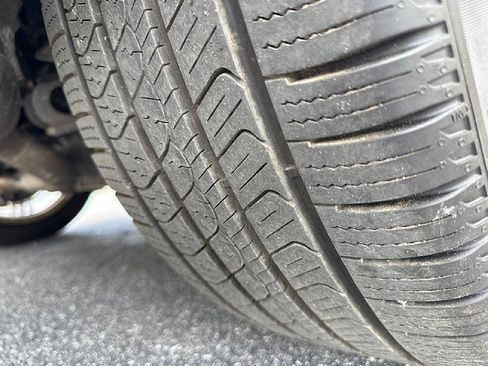 Used 2018 Porsche Macan S image 9