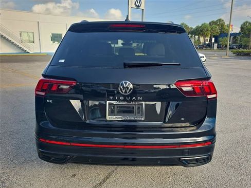 Used 2023 Volkswagen Tiguan SE R-Line FWD image 4