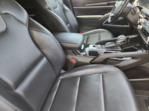 Certified 2025 Kia Telluride S AWD/4WD image 19