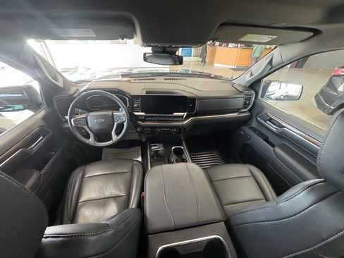 Used 2023 Chevrolet Silverado 1500 RST w/ Convenience Package II image 15