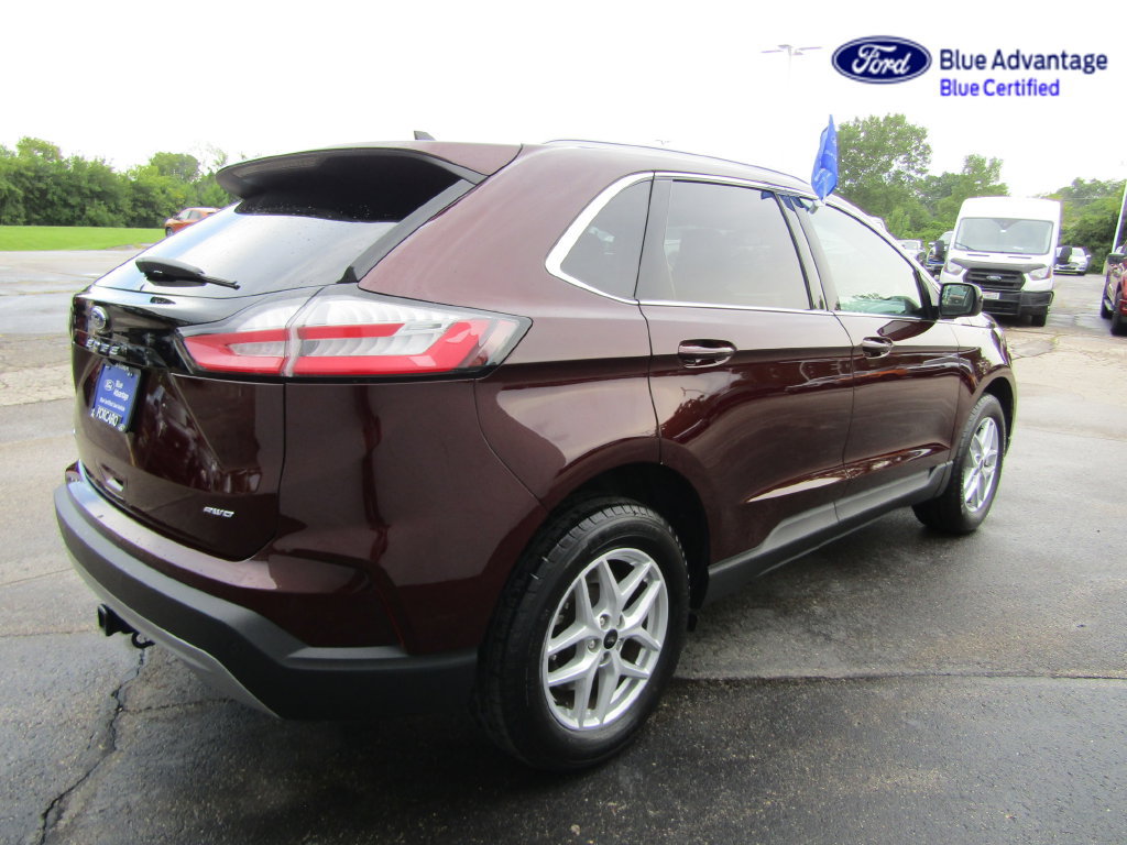 Certified 2024 Ford Edge SEL w/ Convenience Package AWD/4WD image 10