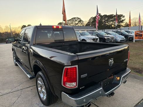 Used 2017 RAM 1500 Laramie w/ Convenience Group image 10