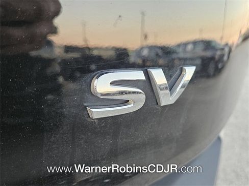 Used 2023 Nissan Rogue SV image 10