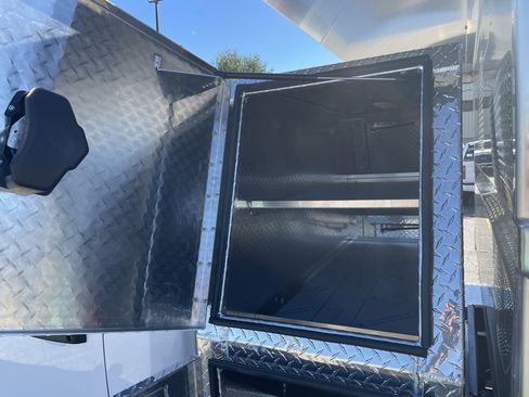 New 2025 Ford F550 4x4 Regular Cab Super Duty image 21