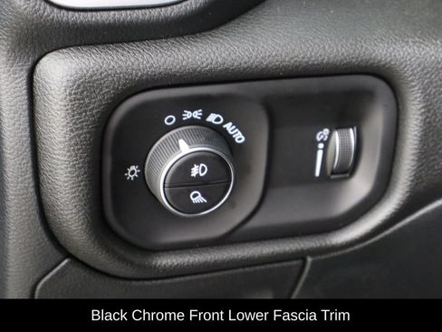 New 2026 RAM 1500 Express AWD/4WD image 22