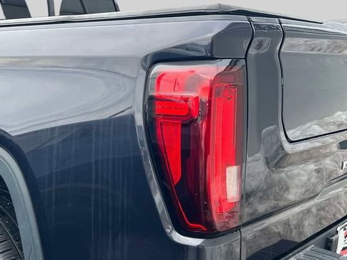 Used 2023 GMC Sierra 1500 Denali w/ Denali Reserve Package image 9