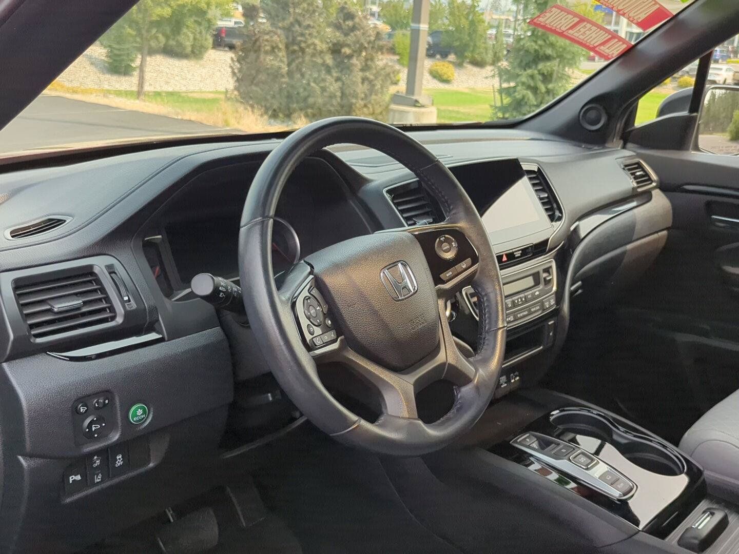 Used 2021 Honda Passport Touring image 12