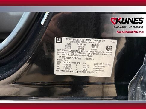 Used 2023 Buick Envision Preferred w/ Sport Touring Package AWD/4WD image 39