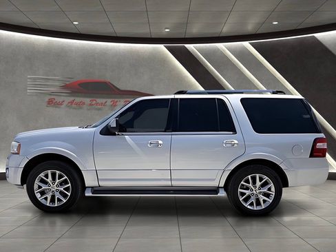 Used 2017 Ford Expedition Limited RWD image 3