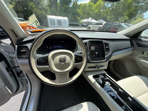 Used 2023 Volvo XC90 B5 Core w/ Protection Package Premier AWD/4WD image 28