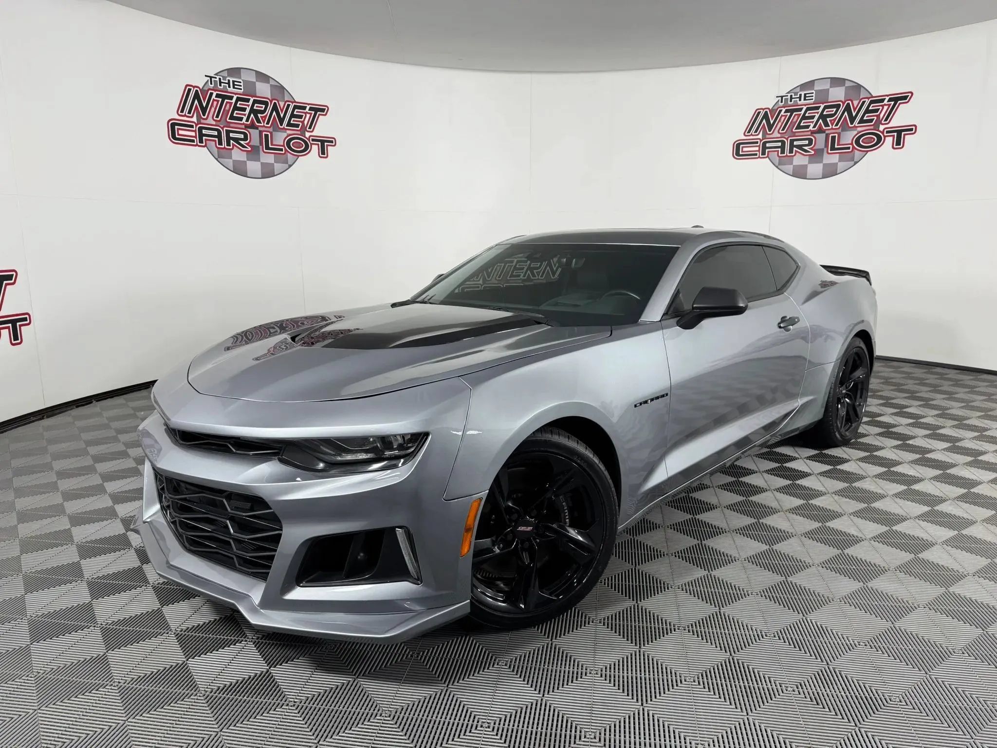 Used 2024 Chevrolet Camaro SS RWD image 1