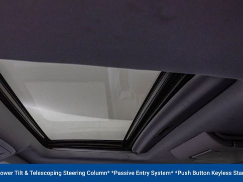 Used 2020 Chevrolet Suburban LT image 25