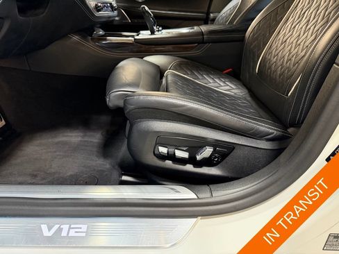 Used 2020 BMW M760i xDrive w/ Luxury Rear Seating Package AWD/4WD image 23