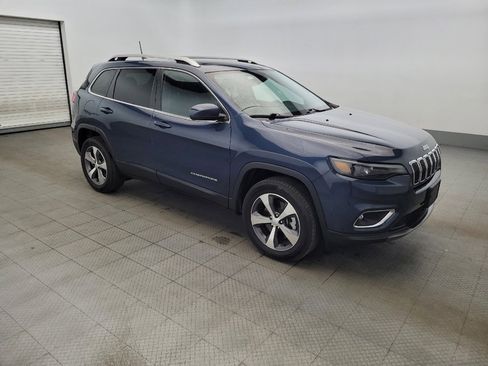 Used 2021 Jeep Cherokee Limited image 11