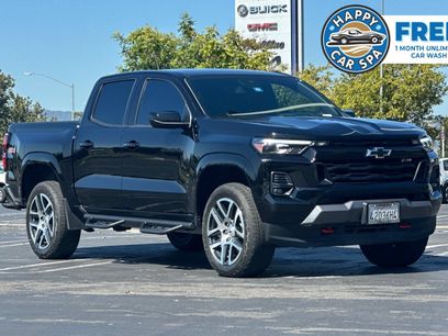Used 2023 Chevrolet Colorado Z71 w/ Z71 Convenience Package 2