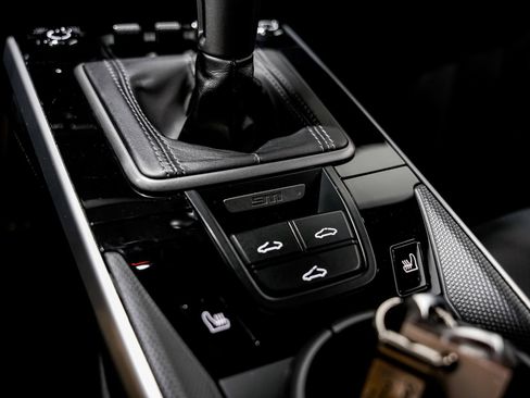 Used 2021 Porsche 911 Carrera S RWD image 18