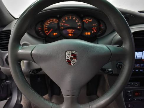 Used 2003 Porsche 911 Carrera RWD image 12