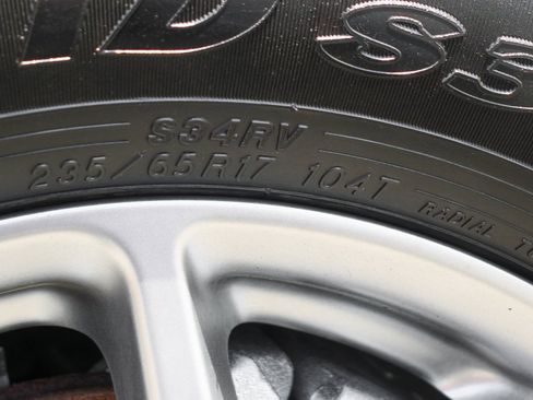 Used 2021 Chrysler Pacifica Touring w/ Uconnect Theater Family Group image 43