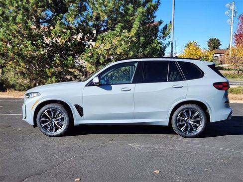 New 2026 BMW X5 xDrive40i image 2