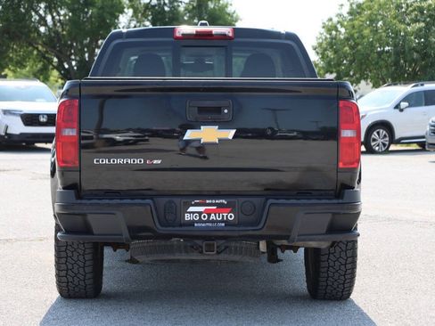 Used 2017 Chevrolet Colorado Z71 AWD/4WD image 10