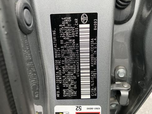Used 2025 Toyota Camry SE FWD image 26