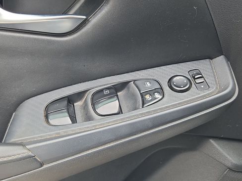 Certified 2020 Nissan Sentra SV FWD image 15