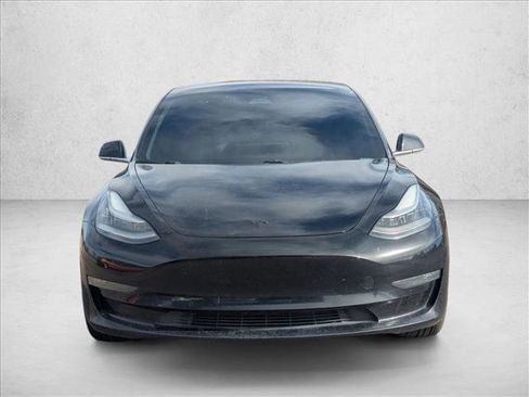 Used 2020 Tesla Model 3 Long Range image 2
