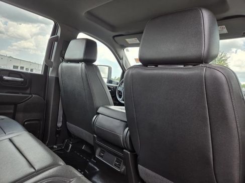 Used 2023 Chevrolet Silverado 2500 W/T AWD/4WD image 31