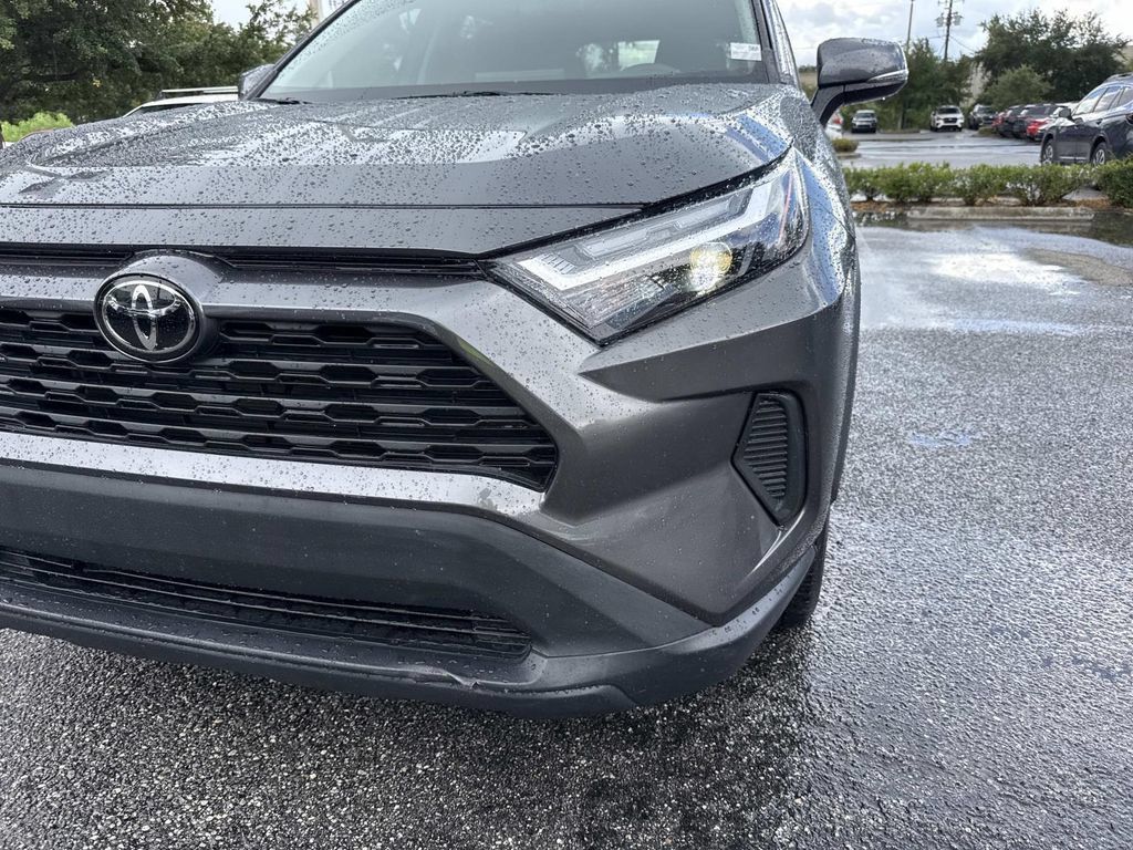 Used 2024 Toyota RAV4 XLE FWD image 10