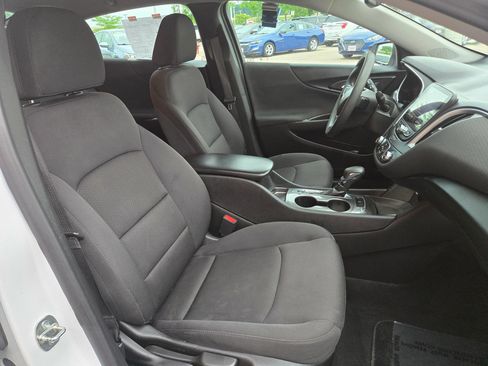Used 2023 Chevrolet Malibu LS FWD image 8