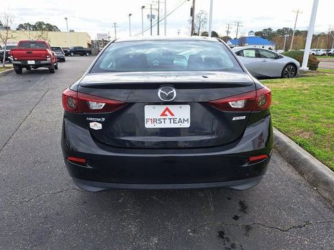 Used 2015 MAZDA MAZDA3 i Touring image 9