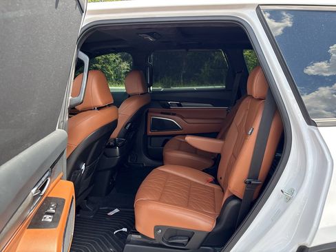 Used 2025 Kia Telluride SX Prestige X-Line AWD/4WD image 27