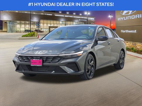 Certified 2026 Hyundai Elantra Sport FWD image 2