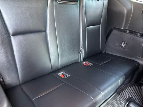 Used 2023 Toyota Highlander XSE AWD/4WD image 35