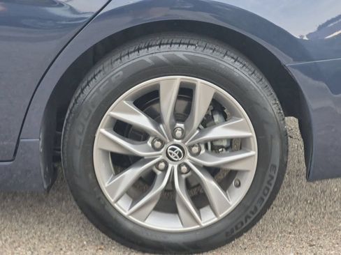 Used 2019 Toyota Avalon XLE w/ All Weather Liner Package FWD image 14