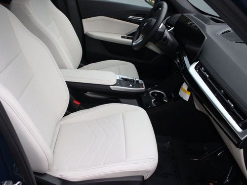 Used 2026 BMW X1 xDrive28i image 33