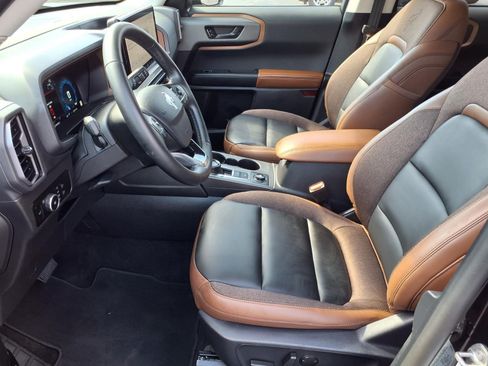 Certified 2025 Ford Bronco Sport Outer Banks w/ Outer Banks Tech Package+ AWD/4WD image 15