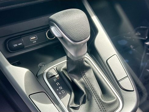 Certified 2024 Kia Soul LX FWD image 16