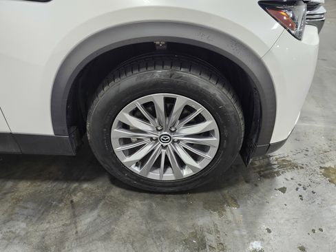 Used 2024 MAZDA CX-90 3.3 Turbo w/ Preferred Package AWD/4WD image 2