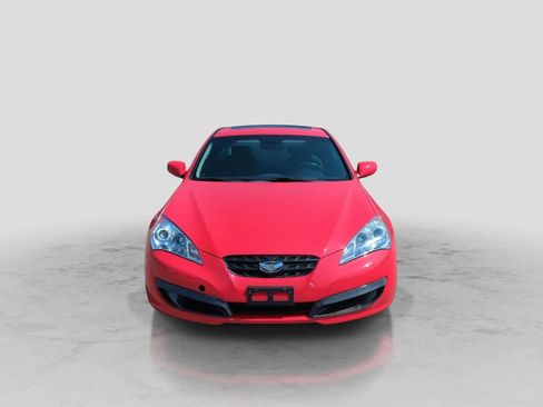 Used 2012 Hyundai Genesis 2.0T RWD image 3