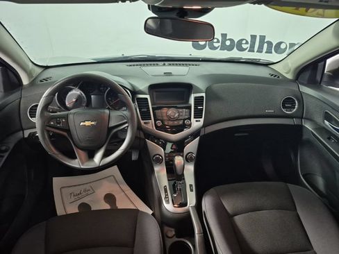 Used 2014 Chevrolet Cruze LT FWD image 16