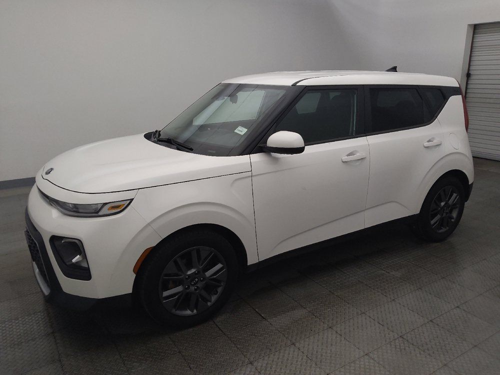 Used 2021 Kia Soul S FWD image 2